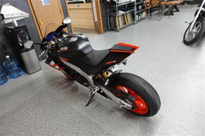 2024 Aprilia RSV4 1100 - Photo 6 - Kingman, KS 67068