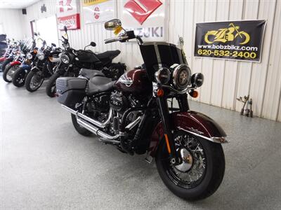 2018 Harley-Davidson Softail Heritage Classic 114   - Photo 2 - Kingman, KS 67068