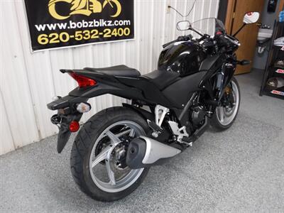 2012 Honda CBR 250 R   - Photo 11 - Kingman, KS 67068
