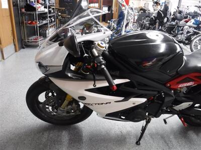 2014 Triumph Daytona 675 R ABS   - Photo 20 - Kingman, KS 67068