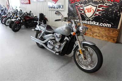 2004 Honda VTX 1300 C   - Photo 3 - Kingman, KS 67068