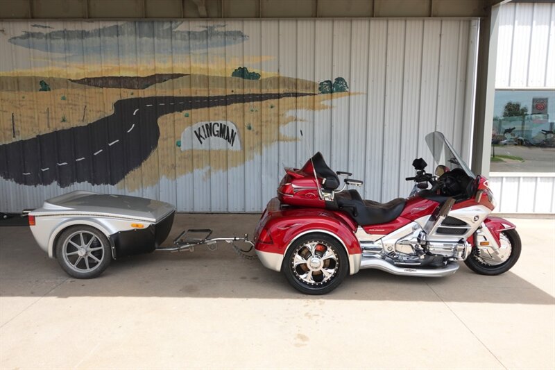 2012 Honda Gold Wing 1800 Trike CSC Viper   - Photo 1 - Kingman, KS 67068