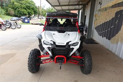 2024 Honda Talon 1000 R-4 Fox Live Valve   - Photo 3 - Kingman, KS 67068