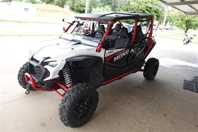 2024 Honda Talon 1000 R-4 Fox Live Valve   - Photo 4 - Kingman, KS 67068
