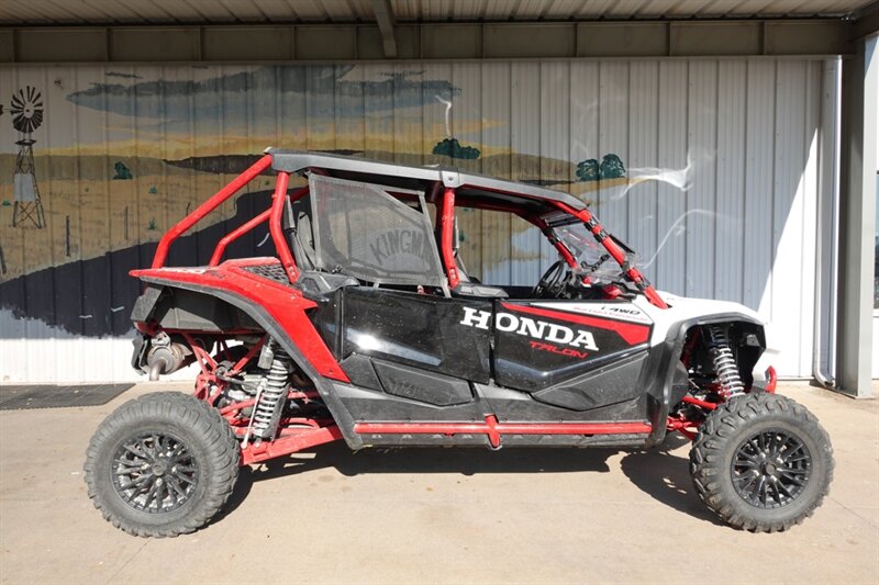 2024 Honda Talon 1000 R-4 Fox Live Valve - Photo 1 - Kingman, KS 67068