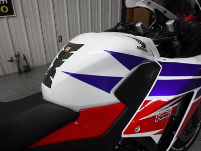 2015 Honda CBR 300 R ABS   - Photo 11 - Kingman, KS 67068