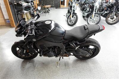 2023 Yamaha MT-10 - Photo 5 - Kingman, KS 67068