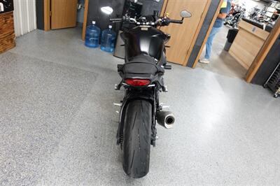 2023 Yamaha MT-10 - Photo 7 - Kingman, KS 67068