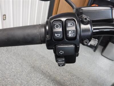 2016 Harley-Davidson Softail Slim S   - Photo 17 - Kingman, KS 67068
