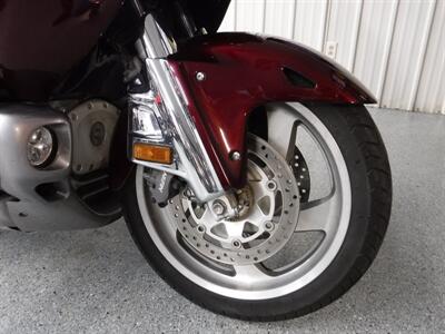 2008 Honda Gold Wing 1800   - Photo 3 - Kingman, KS 67068