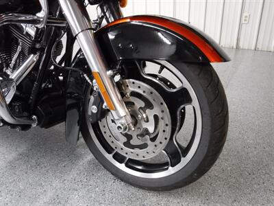 2013 Harley-Davidson Road Glide Custom   - Photo 3 - Kingman, KS 67068