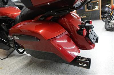 2023 Indian Pursuit Dark Horse with Premium Package - Photo 18 - Kingman, KS 67068