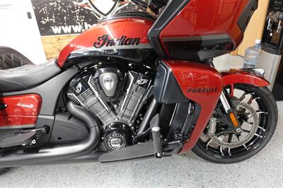 2023 Indian Pursuit Dark Horse with Premium Package - Photo 10 - Kingman, KS 67068