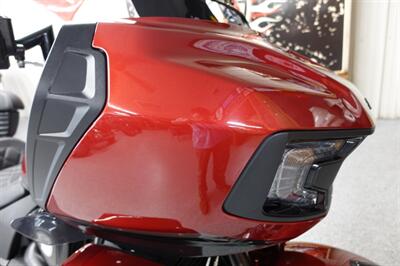 2023 Indian Pursuit Dark Horse with Premium Package - Photo 37 - Kingman, KS 67068