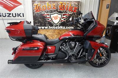 2023 Indian Pursuit Dark Horse with Premium Package - Photo 1 - Kingman, KS 67068