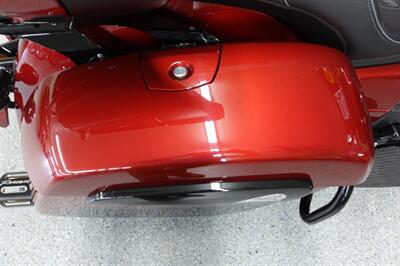 2023 Indian Pursuit Dark Horse with Premium Package - Photo 23 - Kingman, KS 67068