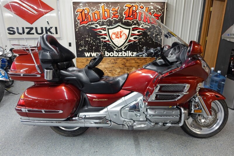 2001 Honda Gold Wing 1800 - Photo 1 - Kingman, KS 67068