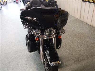 2017 Harley-Davidson Ultra Classic   - Photo 5 - Kingman, KS 67068