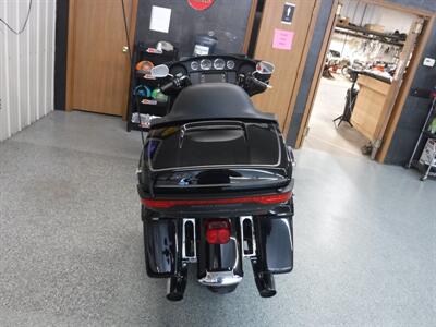 2017 Harley-Davidson Ultra Classic   - Photo 11 - Kingman, KS 67068