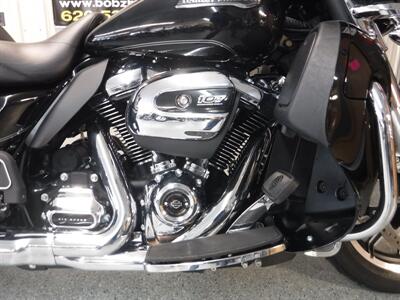 2017 Harley-Davidson Ultra Classic   - Photo 8 - Kingman, KS 67068