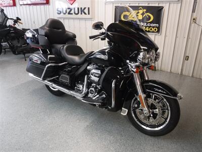 2017 Harley-Davidson Ultra Classic   - Photo 2 - Kingman, KS 67068