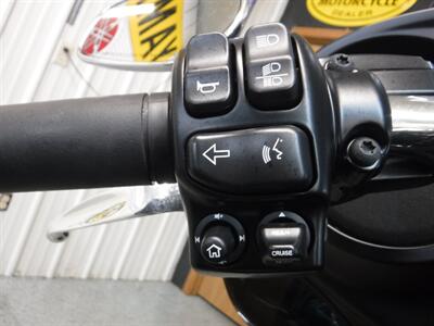 2017 Harley-Davidson Ultra Classic   - Photo 15 - Kingman, KS 67068