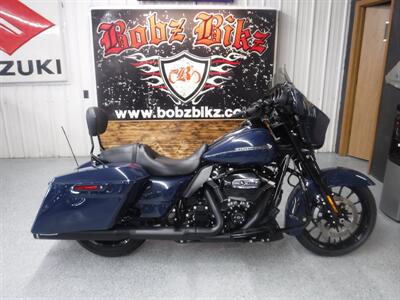 2019 Harley-Davidson Street Glide Special   - Photo 1 - Kingman, KS 67068