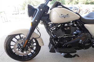 2023 Harley-Davidson Freewheeler - Photo 17 - Kingman, KS 67068