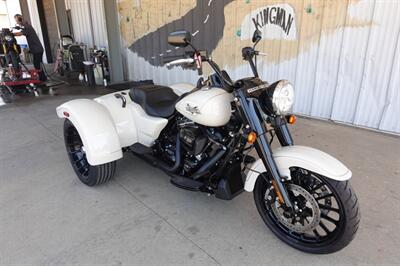 2023 Harley-Davidson Freewheeler - Photo 2 - Kingman, KS 67068