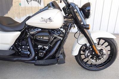 2023 Harley-Davidson Freewheeler - Photo 11 - Kingman, KS 67068