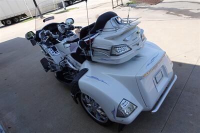 2012 Honda Gold Wing 1800 Trike Roadsmith   - Photo 5 - Kingman, KS 67068