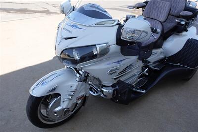 2012 Honda Gold Wing 1800 Trike Roadsmith   - Photo 17 - Kingman, KS 67068