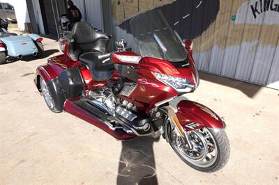 2018 Honda Gold Wing DCT Tour Roadsmith Trike   - Photo 2 - Kingman, KS 67068