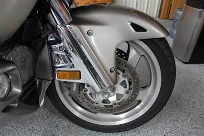 2003 Honda Gold Wing 1800   - Photo 12 - Kingman, KS 67068