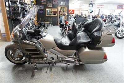 2003 Honda Gold Wing 1800   - Photo 5 - Kingman, KS 67068