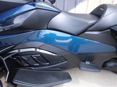 2021 Can Am Spyder RT Limited SE6   - Photo 11 - Kingman, KS 67068