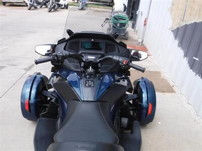 2021 Can Am Spyder RT Limited SE6   - Photo 18 - Kingman, KS 67068