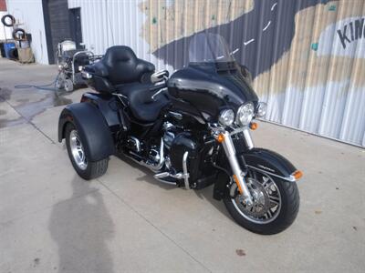 2018 Harley-Davidson Tri Glide   - Photo 2 - Kingman, KS 67068