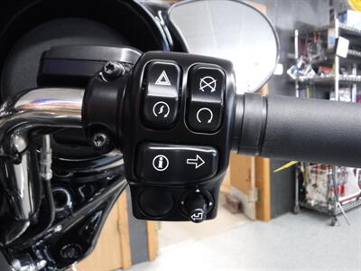 2016 Harley-Davidson Street Glide Special   - Photo 28 - Kingman, KS 67068