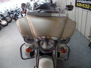2012 Kawasaki Vulcan 1700 Voyager ABS   - Photo 17 - Kingman, KS 67068