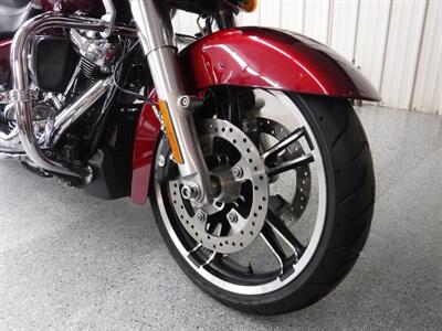 2017 Harley-Davidson Road Glide Special   - Photo 3 - Kingman, KS 67068