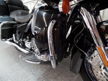 2001 Harley-Davidson Road Glide CVO - Photo 14 - Kingman, KS 67068