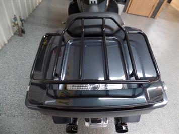 2001 Harley-Davidson Road Glide CVO - Photo 4 - Kingman, KS 67068