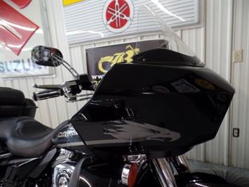 2001 Harley-Davidson Road Glide CVO - Photo 13 - Kingman, KS 67068