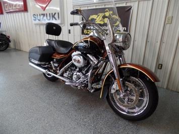 2008 Harley-Davidson Road King CVO   - Photo 2 - Kingman, KS 67068