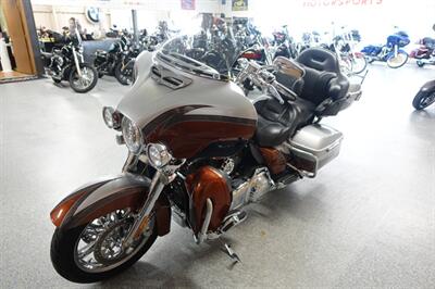 2014 Harley-Davidson CVO Ultra Limited - Photo 4 - Kingman, KS 67068