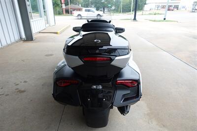 2024 Can Am Spyder RT Limited SE6 - Photo 7 - Kingman, KS 67068