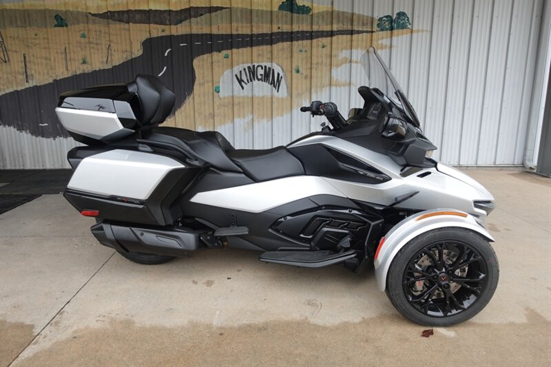 2024 Can Am Spyder RT Limited SE6   - Photo 1 - Kingman, KS 67068