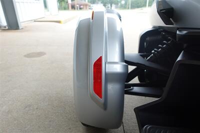 2024 Can Am Spyder RT Limited SE6 - Photo 36 - Kingman, KS 67068