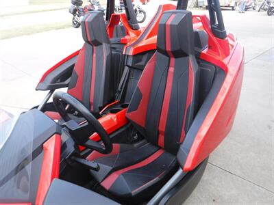 2015 Polaris Slingshot SL   - Photo 15 - Kingman, KS 67068